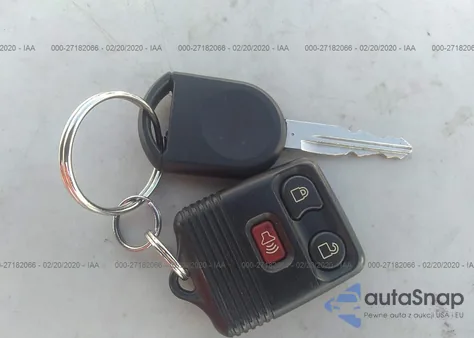 2004 Ford F-150 Lariat/Xl/Xlt z USA, uszkodzony, nr VIN 1FTPX12554NB44936